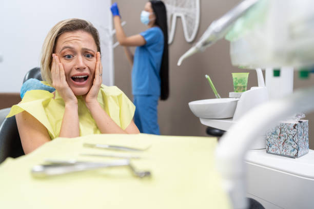 Best Broken or Cracked Tooth Emergency Dentist in Runaway Bay, TX